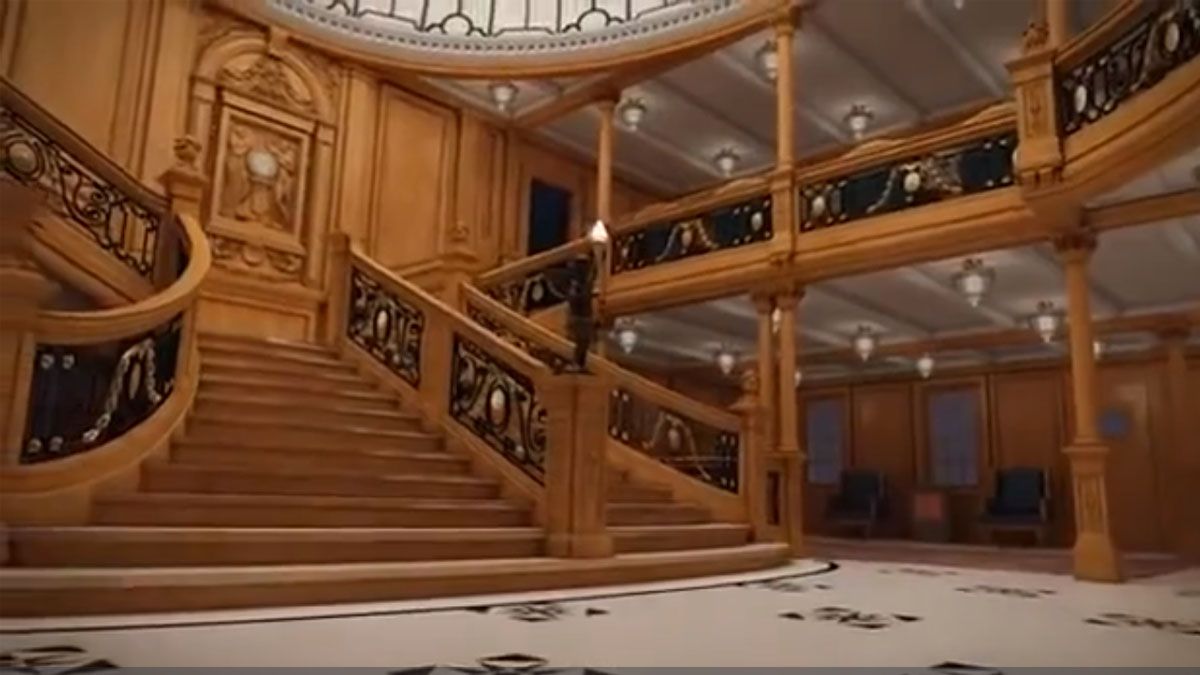La gran escalera central, infaltable en el futuro Titanic II (Foto: captura de TV).