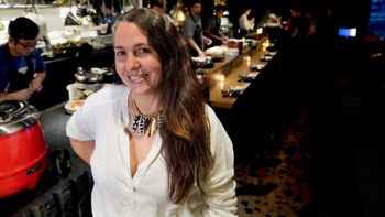 Visitó el local de Narda Lepes y reveló el impactante precio que pagó por un café con medialunas