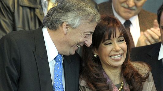 Ni claudicar, ni arrodillarnos: Cristina Fernández homenajeó a Néstor Kirchner a 11 años de su muerte