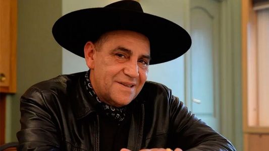 El Chaqueño Palavecino se encuentra en terapia intermedia por COVID-19