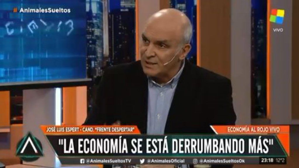 Para Espert, el Gobierno está en una encrucijada: o sigue cayendo la actividad económica o se dispara el dólar
