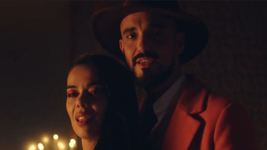 Abel Pintos lanzó El Hechizo junto a la española Beatriz Luengo e incorporó el ritmo alternativo a su repertorio