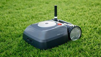 Jardinero automático: presentan el robot para cortar el pasto