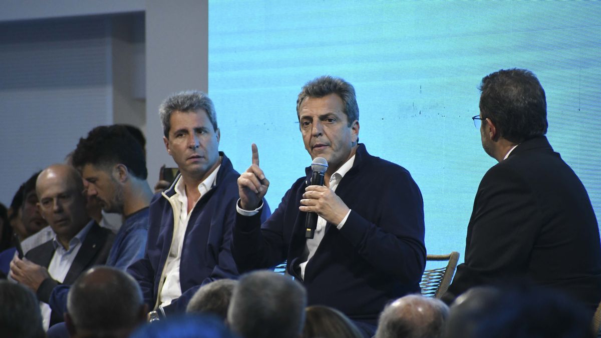 Sergio Massa en San Juan: Hay dos modelos de país y uno promueve la libre venta de armas. (Télam)