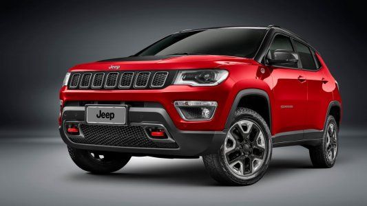 Jeep refuerza su gama con el nuevo Compass Trailhawk Turbodiésel