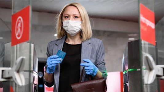 Mientras el país inicia la reapertura, el vocero de Putin dio positivo por coronavirus