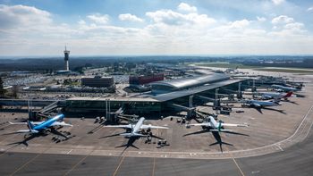 Obras en Ezeiza: cuáles son las 14 aerolíneas que suspenden sus vuelos y cuáles seguirán operando