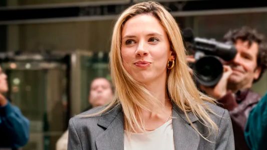 El extraño mensaje que recibió Delfina Chaves de su mamá luego de que vio su escena de sexo