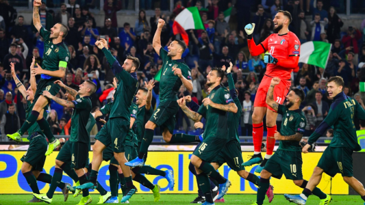 Italia le ganó 2-0 a Grecia y se transformó en el segundo equipo clasificado a la Euro 2020