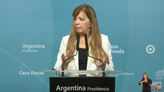 Cerruti pidió perdón, aseguró que el Gobierno tiene autocrítica y que trabaja para mejorar la situación