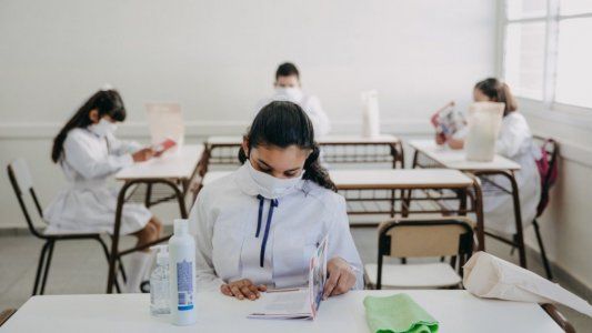 Un gran paso: abren escuelas en una provincia por primera vez desde el inicio de la pandemia y 10.000 alumnos vuelven a clase