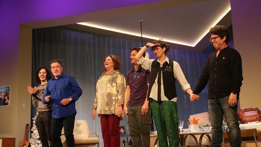 El look de los famosos en el estreno de Una Navidad de mier...: las fotos