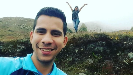 Condenaron a prisión perpetua a un barbero venezolano que mató de 47 puñaladas a su pareja