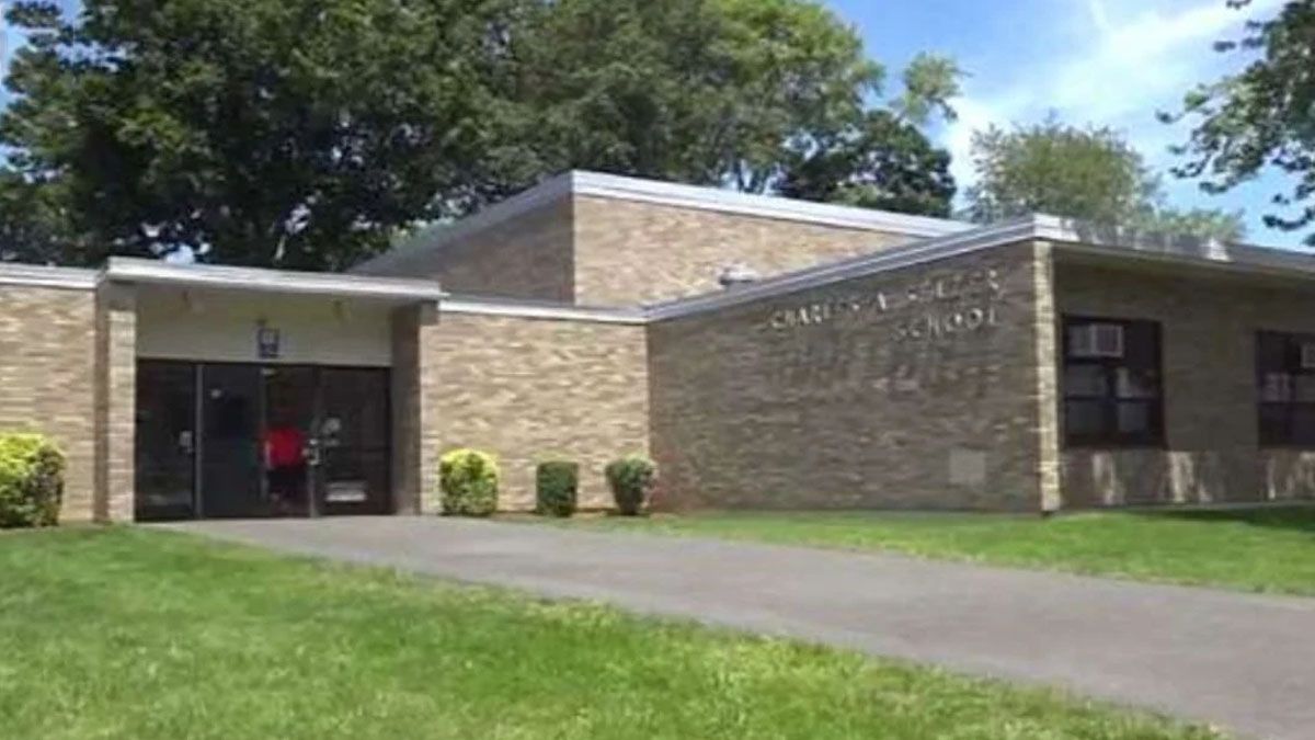 La escuela en la que trabajo durante 45 años una maestra que decidió donarle su fortuna de 1 millón de dólares al morir. (Foto: Captura de TV)