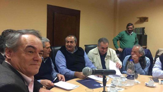 La CGT firmó un documento con empresarios Pymes para pedirle  al Gobierno “cambios profundos en la política productiva”