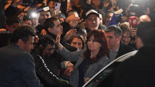 El Frente de Todos repudió el ataque a Cristina Kirchner y alertó sobre un clima de violencia extrema