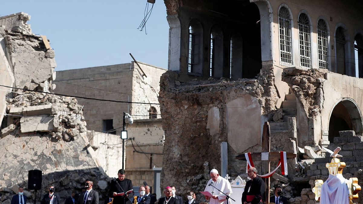 El Papa Francisco reza por las víctimas de la guerra en Hosh al-Bieaa