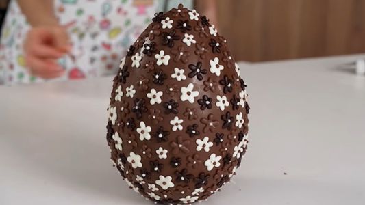Huevos de Pascua 2026: cómo hacerlos fácil, ricos y más baratos que en comercios