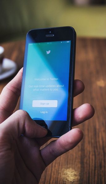 Twitter permitiría propinas en Bitcoin para los creadores de contenidos