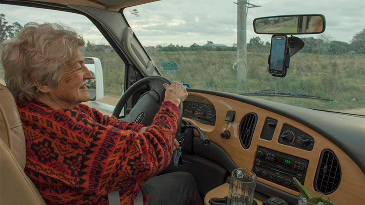 Se despide la licencia de conducir para personas mayores: no podrán renovarla como siempre si postergan este trámite