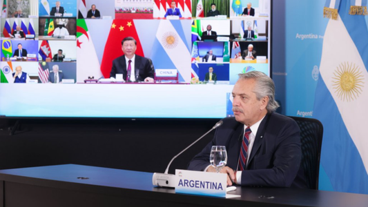 Alberto Fernández pidió ser miembro pleno de los Brics y condenó la guerra ante Vladimir Putin