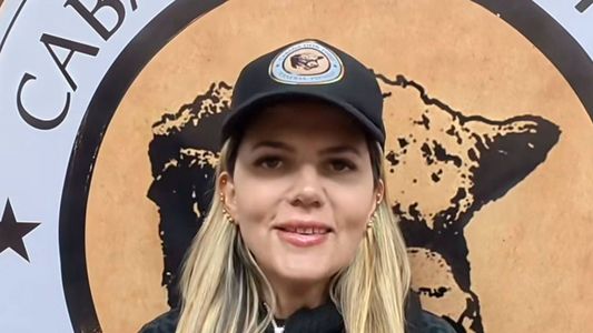 Quién es Carolina Carena: La mujer que paralizó Moreno con una promesa y terminó llorando ante 6000 personas