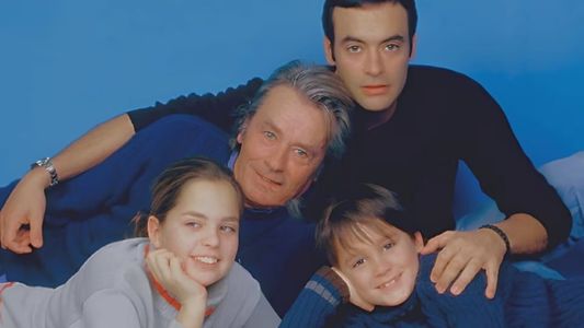 Tras la muerte de Alain Delon, se supo cuál de sus hijos sería el mayor heredero de su enorme fortuna