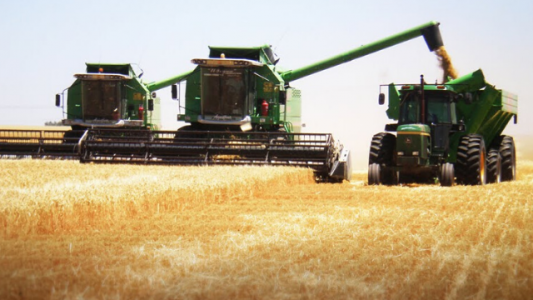 Senado: presentan un proyecto de renovación y adquisición de maquinaria agrícola