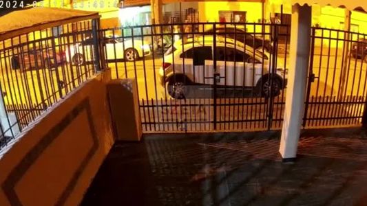 Video: así fue el feroz tiroteo entre una pareja de policías con cinco delincuentes