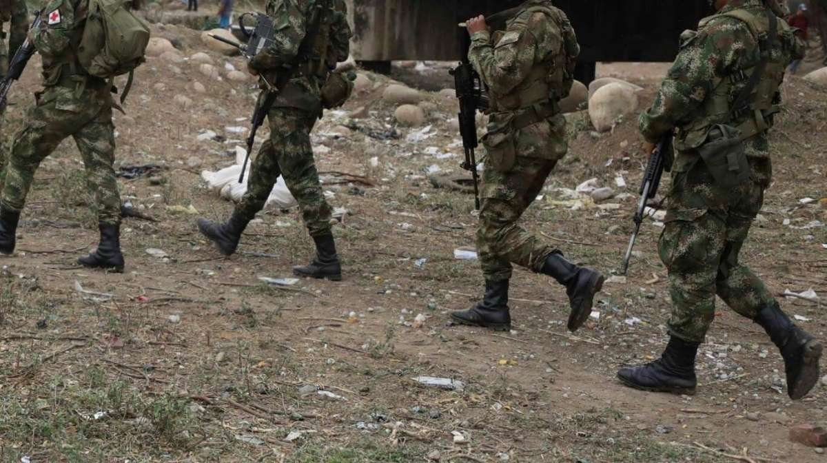 Conmoción en Colombia: una niña fue violada por ocho militares