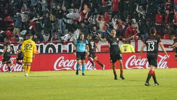 Estudiantes le ganó a Boca. (Foto: Olé) Estudiantes le ganó a Boca. (Foto: Olé)