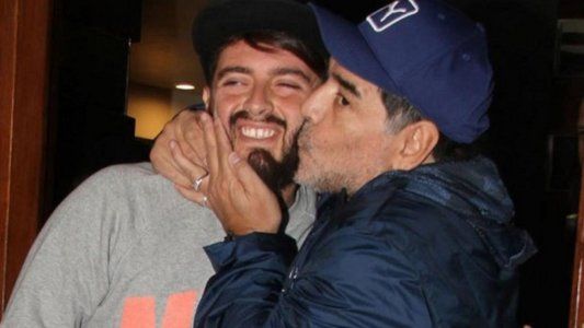 El mensaje de Diego Maradona Junior a su papá: “El capitán de mi corazón nunca morirá”