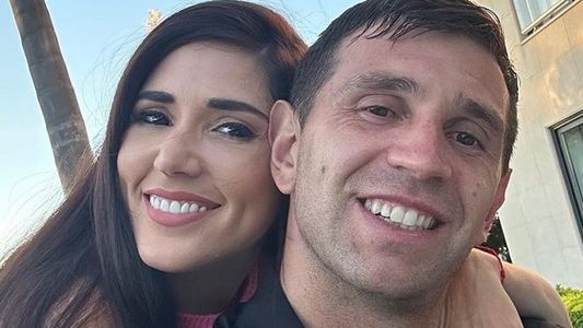 La foto de la esposa del Dibu Martínez que confirma la noticia que todos estaban esperando