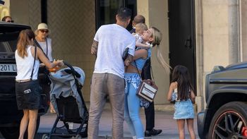 El reencuentro de Rodrigo de Paul con su ex, Camila Homs, en España.&nbsp;