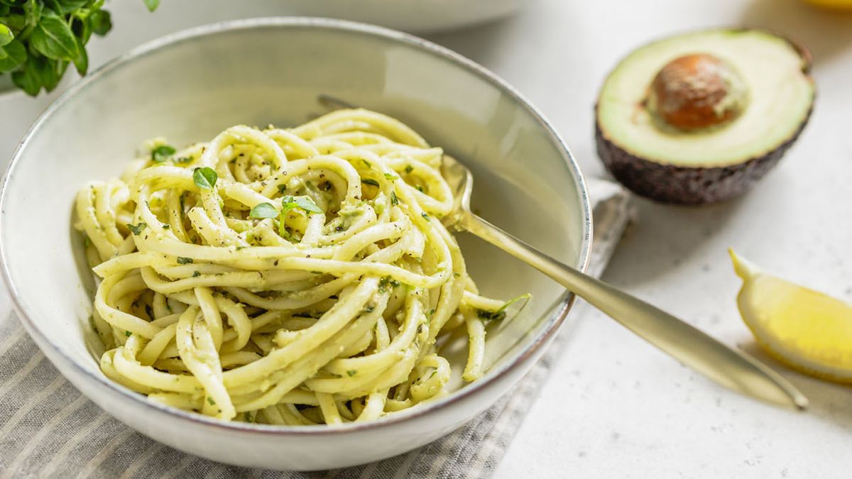 Pastas con salsa de palta: una receta casera que cambia tu manera de comer fideos