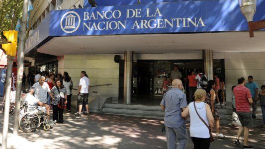 El lunes reabren los bancos al público: con turnos online y sin atención por ventanilla