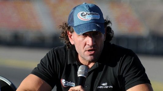 Violento ataque en Panamericana: motochorros balearon a un excampeón de TC durante un robo