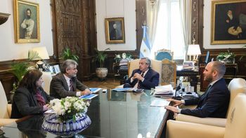 Corrida cambiaria y riesgo país: las tres reuniones clave que mantuvo Alberto Fernández