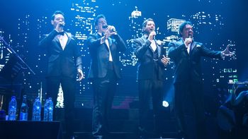 Il Divo emocionó a un Luna Park colmado