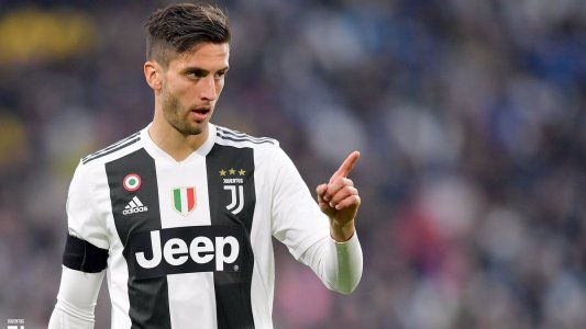 Severa sanción a Rodrigo Bentancur por su expulsión en la Supercopa italiana