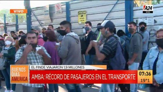 Largas colas y récord para usar el transporte público en el AMBA