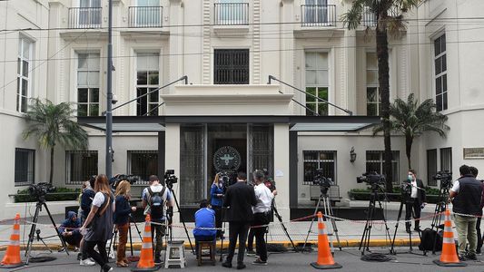 Cristina Kirchner comparte piso con Chiche Duhalde en el sanatorio Otamendi