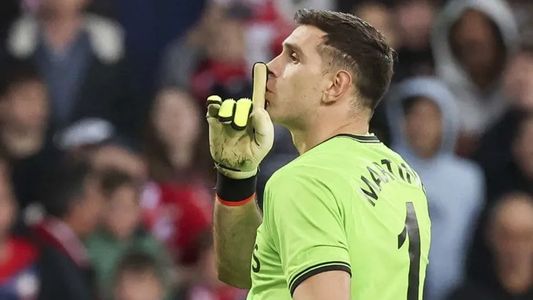 La dura crítica del presidente del Lille contra el Dibu Martínez: Tiene una...