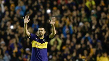 Así serán las camisetas en la despedida de Juan Román Riquelme