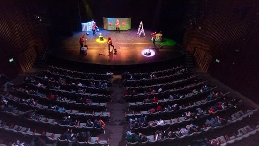 Fin de las restricciones en la Ciudad: teatros, cines, shoppings y recitales tendrán aforo al 100% y no habrá límites de horario