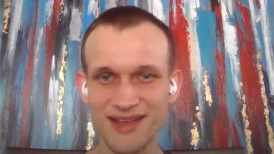 Vitalik Buterin: 3 frases clave que dijo en ETH Latam sobre el futuro del ecosistema