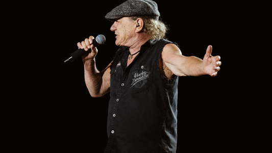 Ante 70 mil personas, así fue la primera noche del regreso de AC/DC a Argentina