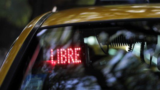 Taxistas contra Uber: se movilizarán a Plaza de Mayo