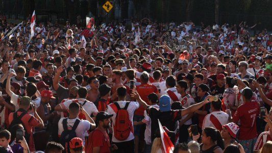 Los hinchas de River recordaron en tiempo real la final eterna contra Boca en Madrid