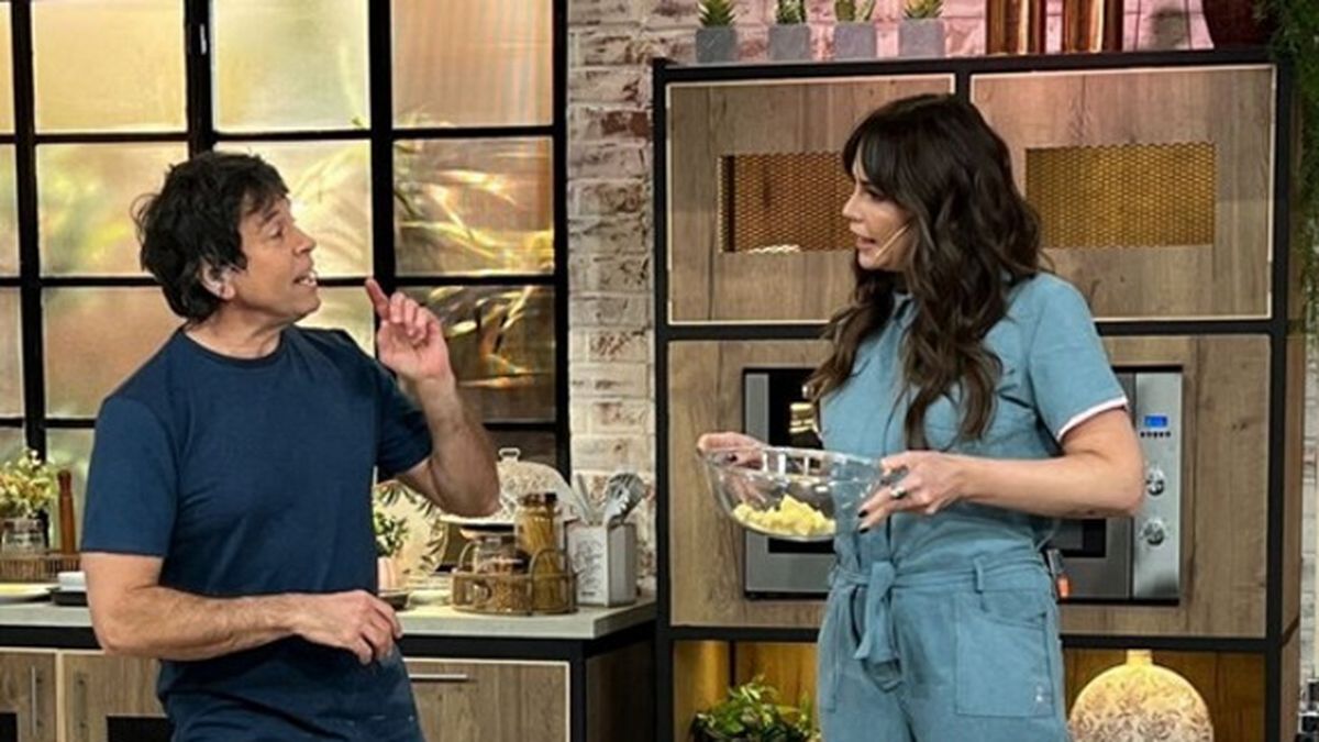 Actualmente Romina Pereiro forma parte de Ariel en su salsa (Telefe), mientras espera mudarse de la casa que comparti&oacute; con Jorge Rial durante su matrimonio.&nbsp;